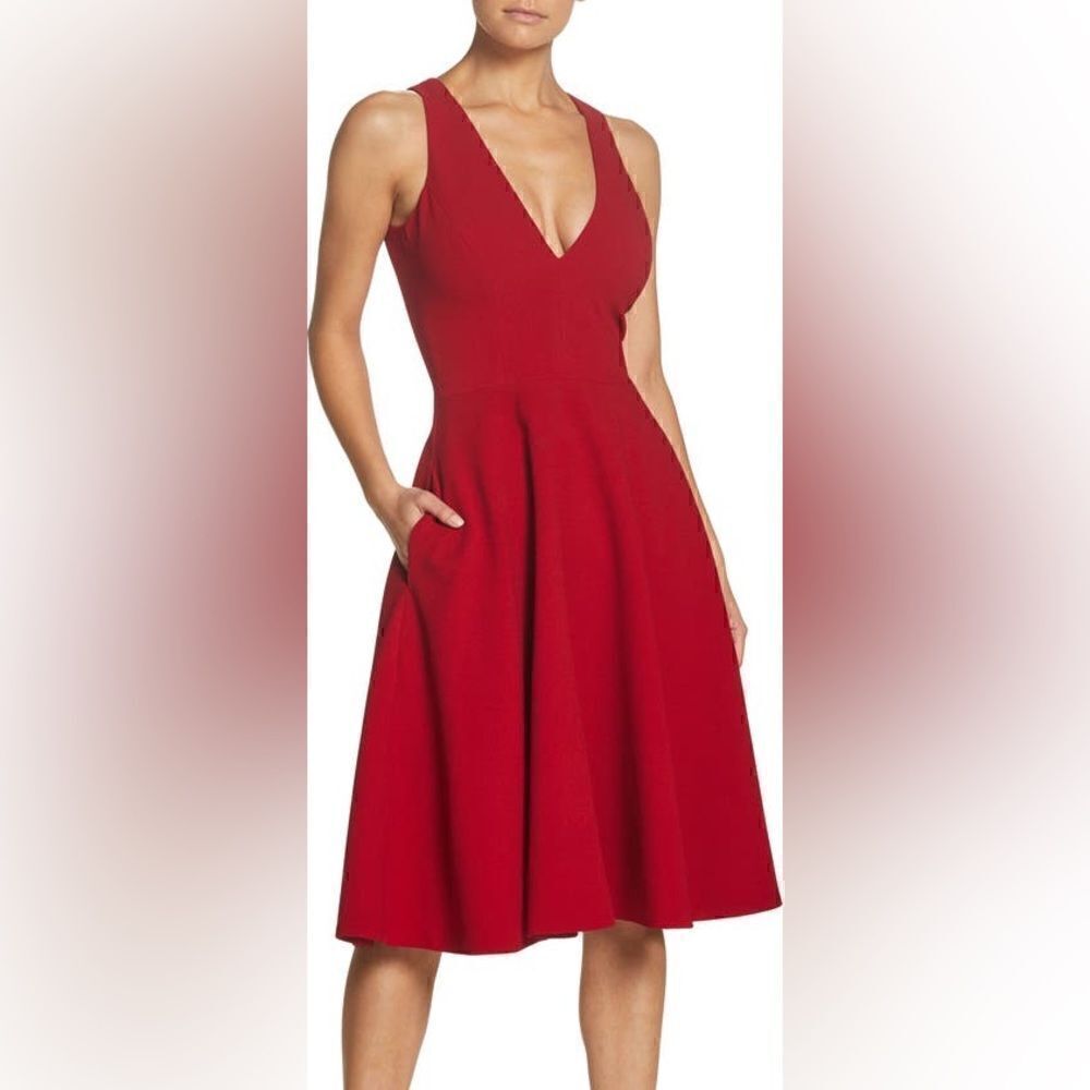 DRESS THE POPULATION Catalina Fit & Flare Cocktail Dress size Small NWOT